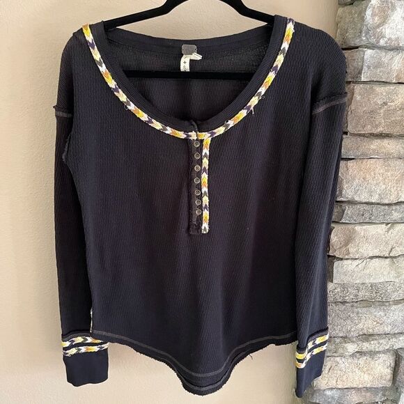 We the free free people top with buttons and decorative braided detail. - Picture 1 of 7
